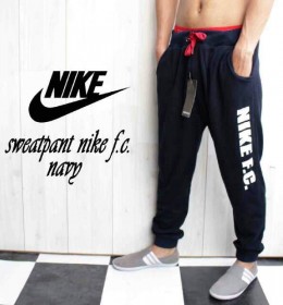 jogger nike